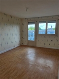 T4 à la location